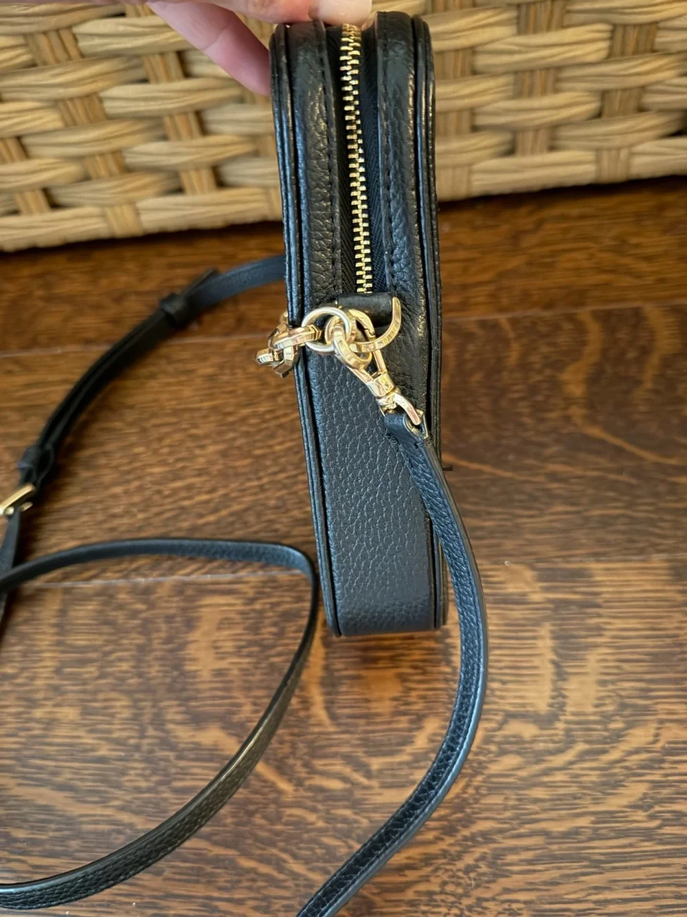 Kate Spade Carlyle Pebbled Leather North/South Phone Crossbody Handbags